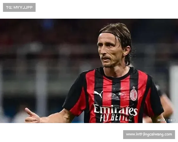 哲科39岁续约一年,与莫德里奇成意甲最年长组合 哲科39岁续约一年,与莫德里奇成意甲最年长组合